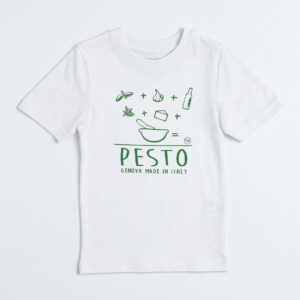 T-shirt da bambino in cotone bianco con disegno in verde degli ingredienti per preparare il "Pesto" al mortaio tipico di Genova: basilico, aglio, olio extravergine di oliva, pinoli, parmigiano reggiano (Made in Italy)